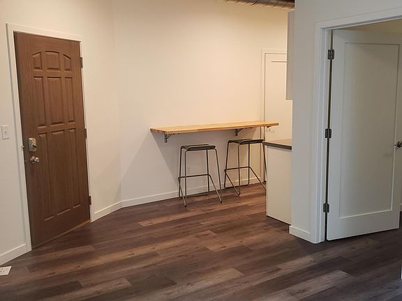 4th image of 2448 1st Ave S #2