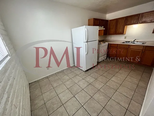 1120 Plain Street Apt. C1 — Photo 6