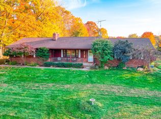 8537 Killinger Rd, Fowlerville, MI 48836