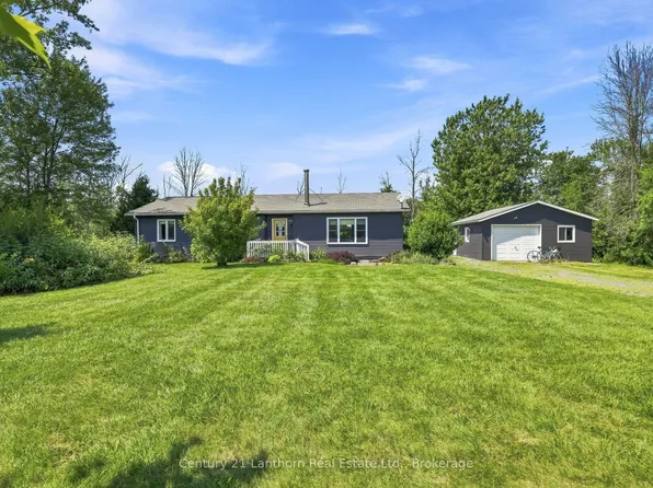 2494 Salem Rd, Prince Edward County, ON K0K 1T0
