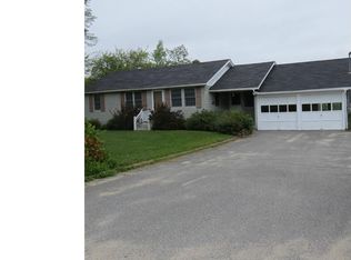 275 E Side Rd, Sorrento, ME 04677