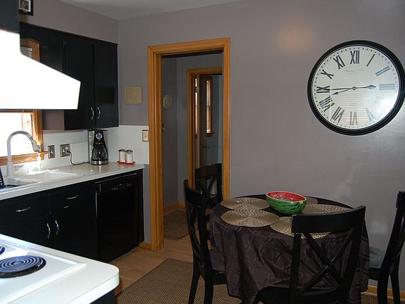 2nd image of 143 Windsor Dr