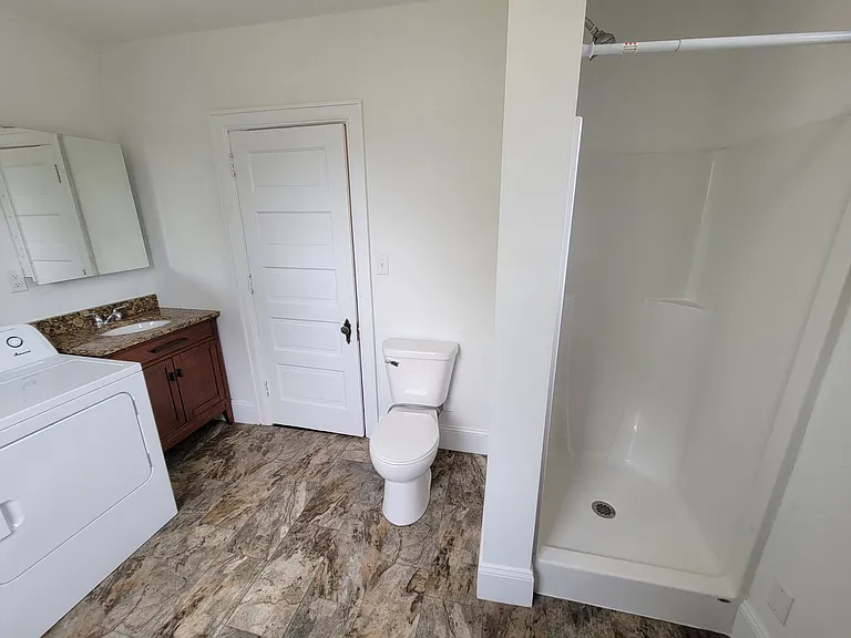 1601 Baxter Ave — Photo 33