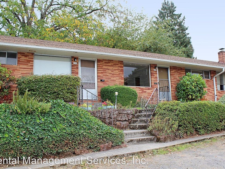1st image of 128 NE 59th Ave #7684362