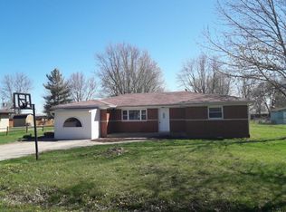 1215 E Hazelwood North Dr, Shelbyville, IN 46176