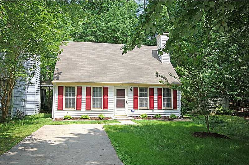 1st image of 437 Bryan Ct