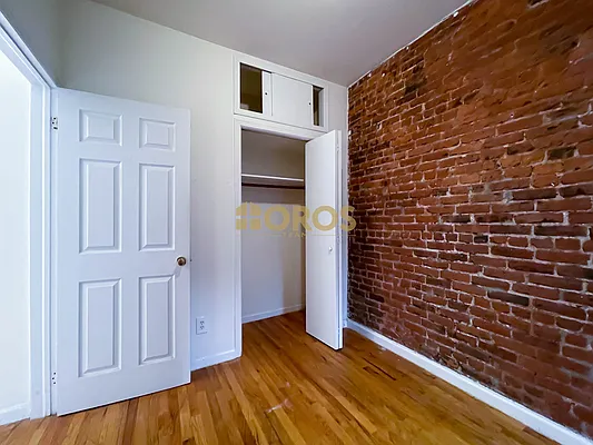 Rented by City Connections Realty | media 10