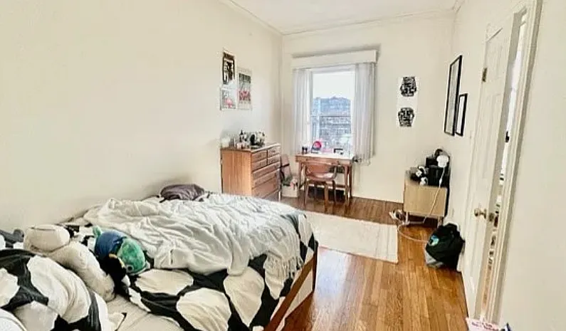 912-913 Beacon St #3