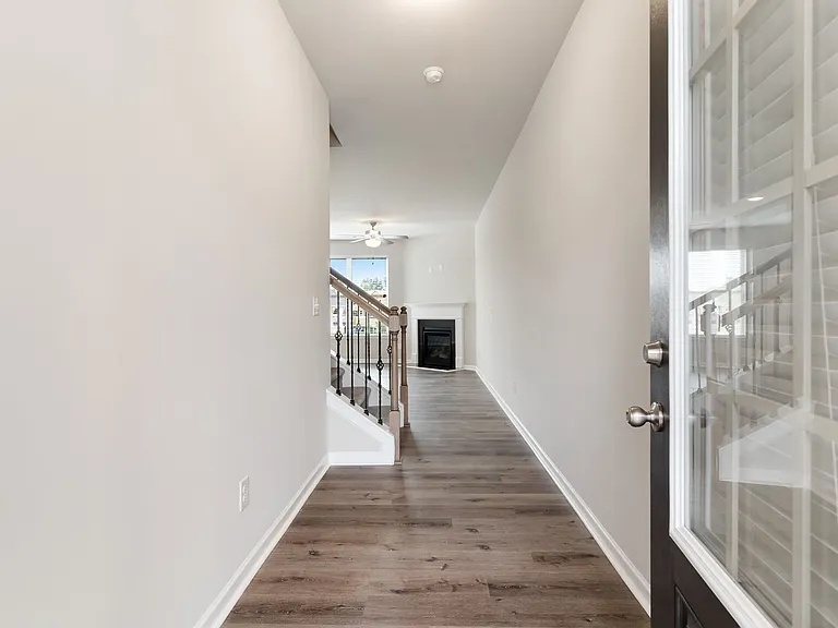 3785 Prospect Point Dr — Photo 2