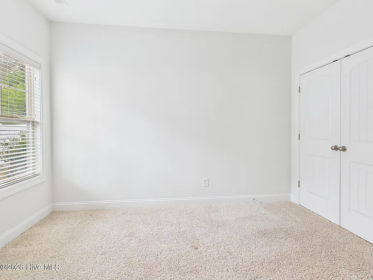 316 Pine Laurel Dr — Photo 28