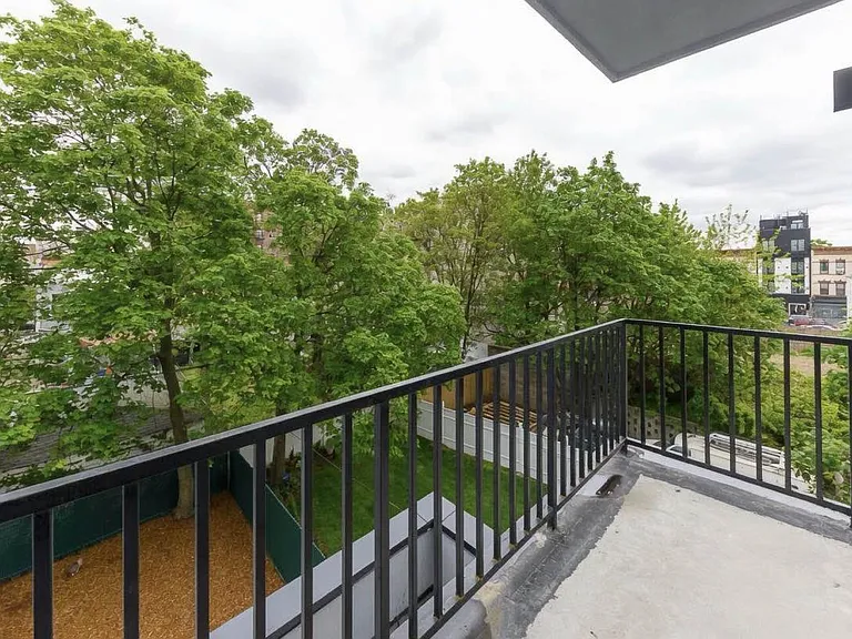 2901 Snyder Ave #3B — Photo 8