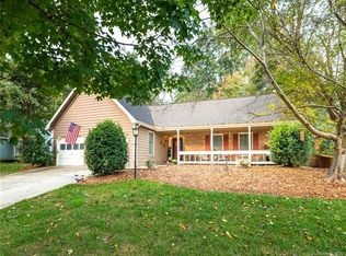 6113 Martin Lake Rd, Charlotte, NC 28227