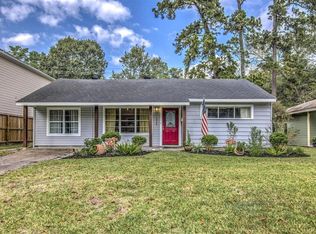 1638 Candlelight Ln, Houston, TX 77018