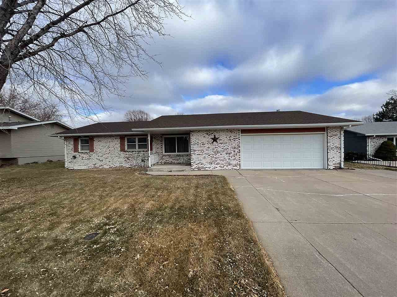 1601 Sunset Dr, North Platte, NE 69101 Zillow