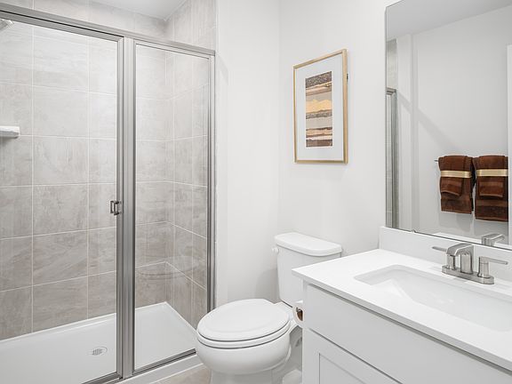 Saint Lawrence w Finished Basement