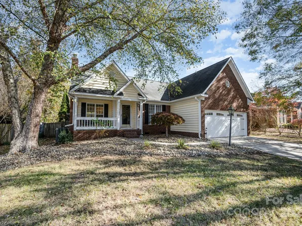 3811 Bent Creek Dr SW, Concord, NC 28027