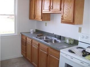 684 S High St, Versailles, IN 47042
