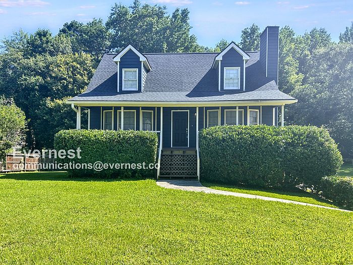 1st image of 704 Wilkes Dr