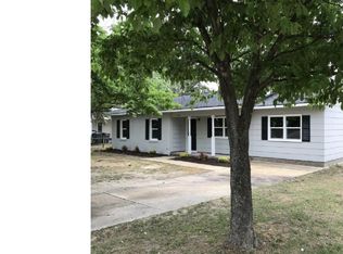 3679 Marcliff Rd, Hope Mills, NC 28348