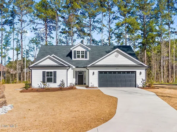 412 Laurel Court NW, Calabash, NC 28467
