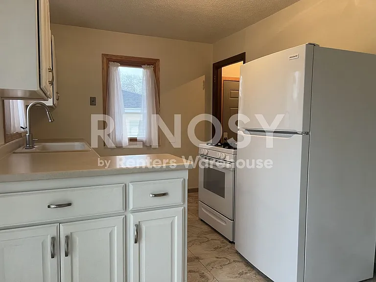 8645 Eldorado St NE — Photo 6