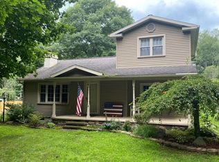 2570 Hemlock Beach Dr, Reading, MI 49274