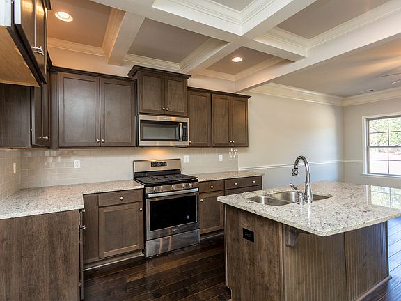 4th image of 6016 Barringer Ct NW