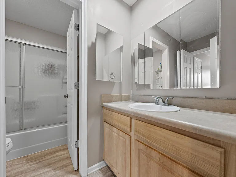 13006 Everett Ct — Photo 9