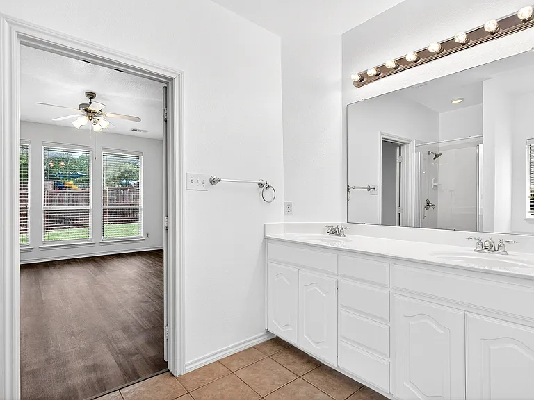 4841 Jodi Dr — Photo 20