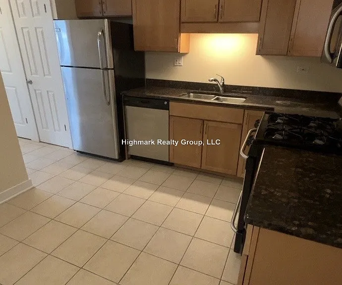 317 Wisconsin Ave #1C — Photo 9