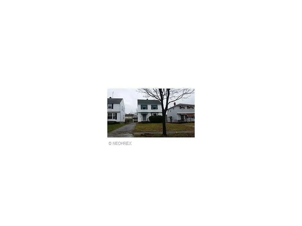 17020 Biltmore Ave photo 1