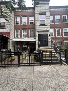 810 Courtlandt Avenue, Bronx, NY, 10451