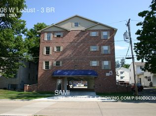 108 W Locust St APT 3, Normal, IL 61761