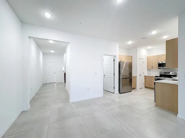 1781 Barton Towne Cir, Saint Cloud, FL 34769