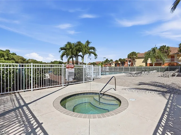 6321 Aragon Way #306 — Photo 25