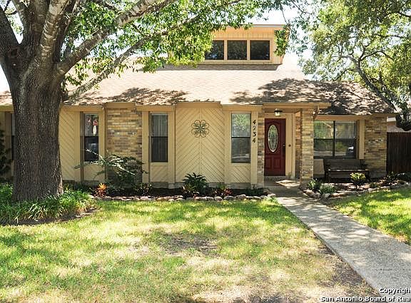 2nd image of 4234 Fig Tree Woods