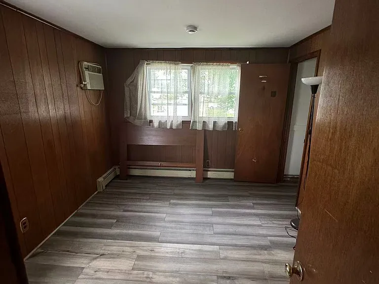 42 Hollyhock Rd — Photo 2