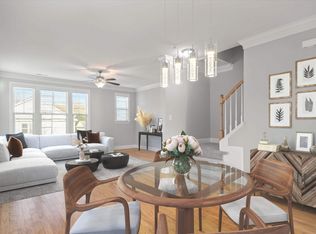 550 Village Loop Dr, Apex, NC 27502