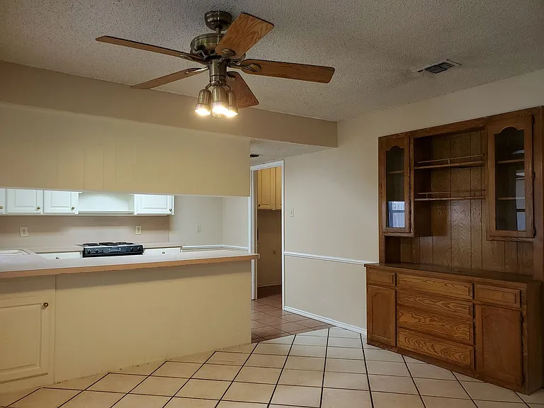4200 Pyracantha Dr — Photo 5