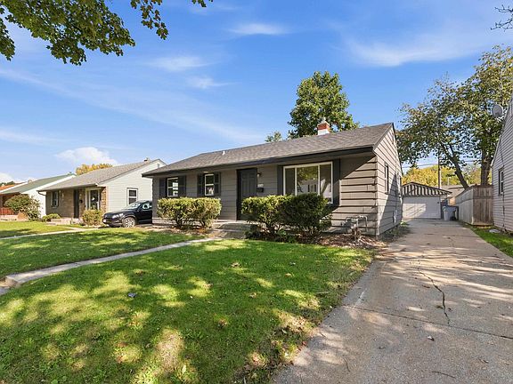2nd image of 2038 W Neil Pl
