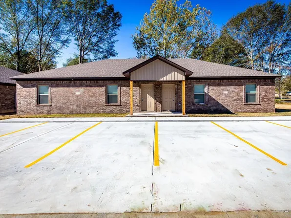 109 Elm St, Ward, AR