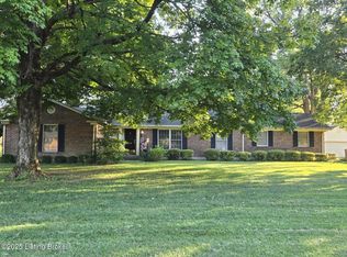 239 Woodlawn Rd, Bardstown, KY 40004