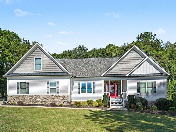 3rd image of 240 Blue Pond Rd