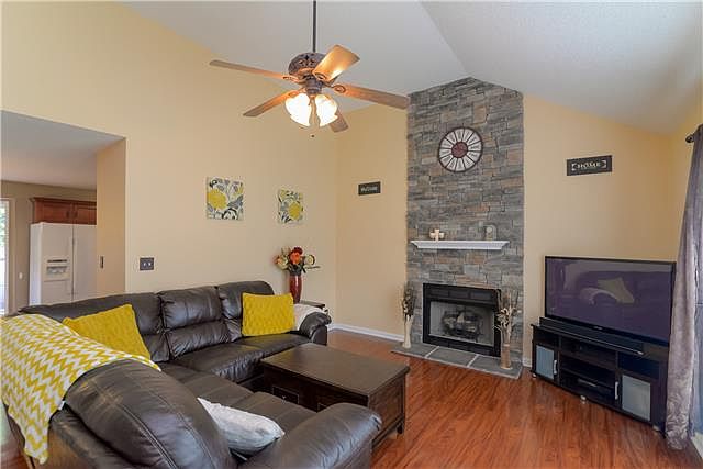 2nd image of 2243 Yeager Dr