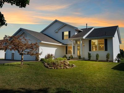 2064 Meridian Ct, Shakopee, MN, 55379