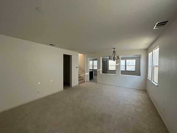 2nd image of 1858 Sierra Rd