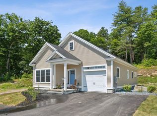 17 Beech St, Hallowell, ME 04347