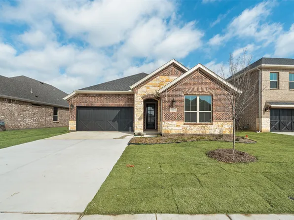 5813 Edward Dr, Aubrey, TX 76227