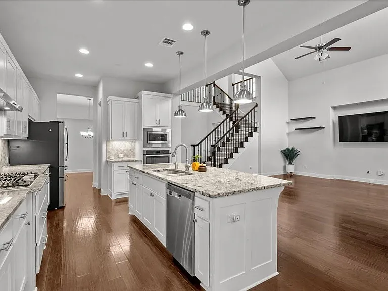 4108 Bison Bnd — Photo 13