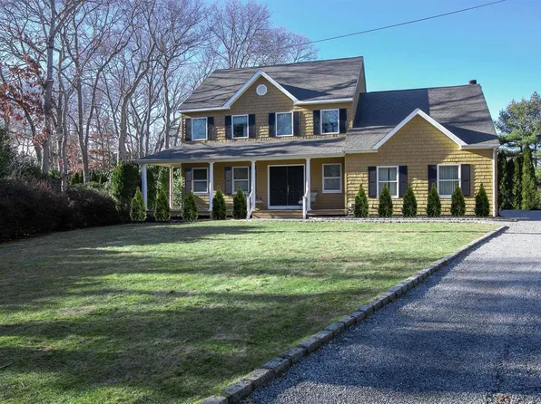 2 Blueberry Lane, Quogue, NY 11959